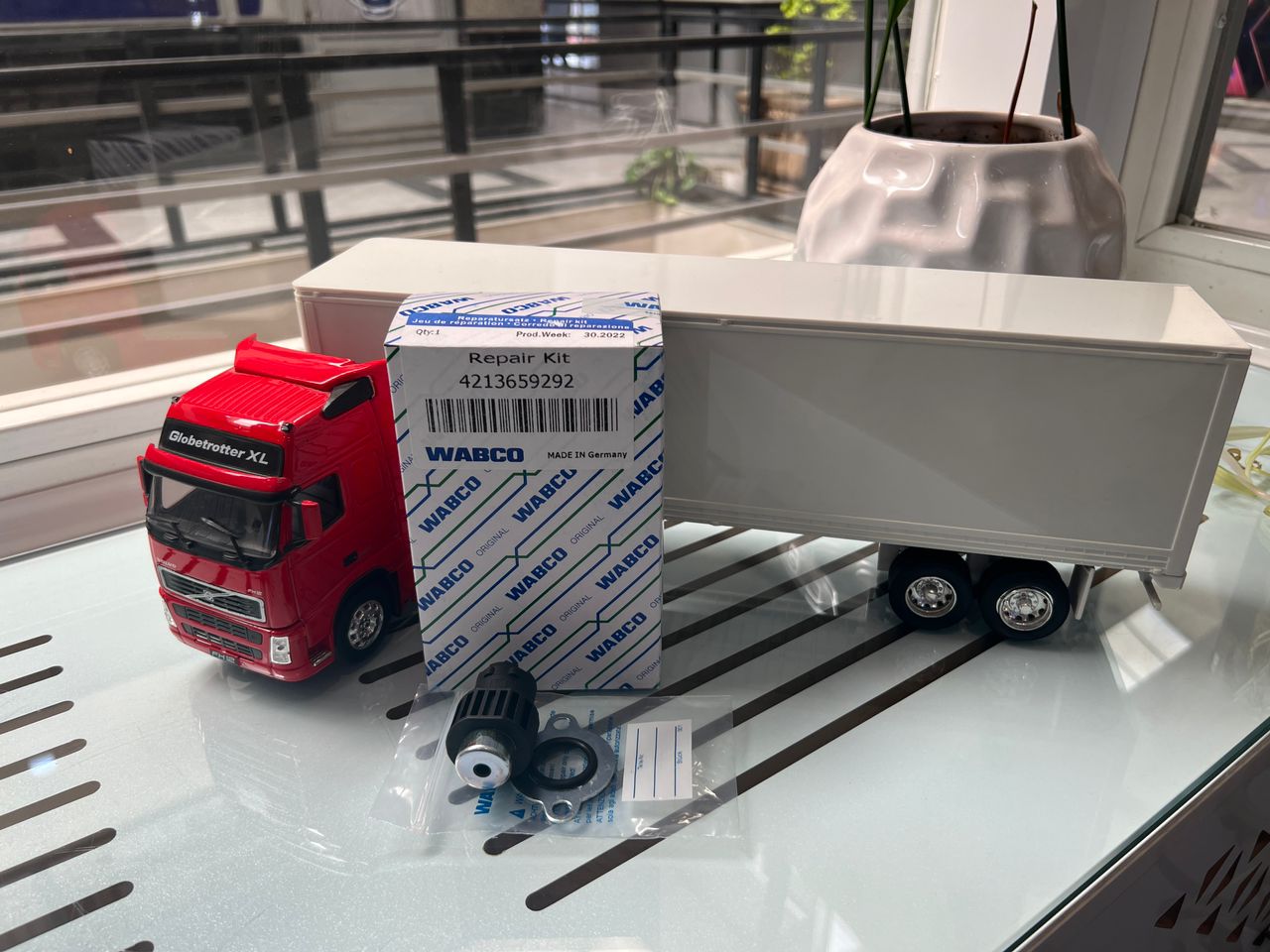 سنسور تعیین وضعیت گیربکس ولوو